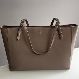 Tory Burch Robinson Tote